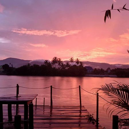 Green Mango Bungalows Кампот Екстер'єр фото