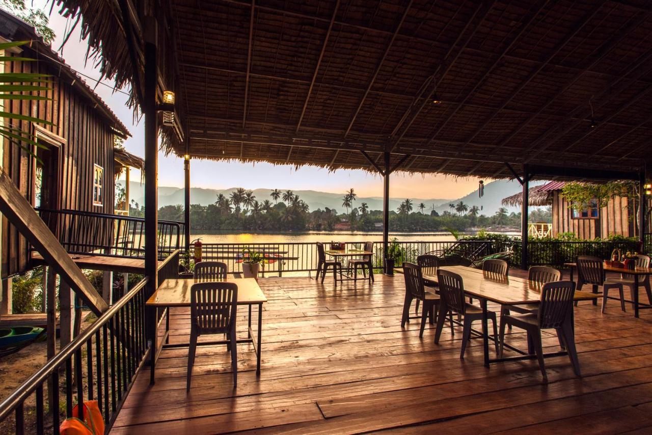 Green Mango Bungalows Кампот Екстер'єр фото
